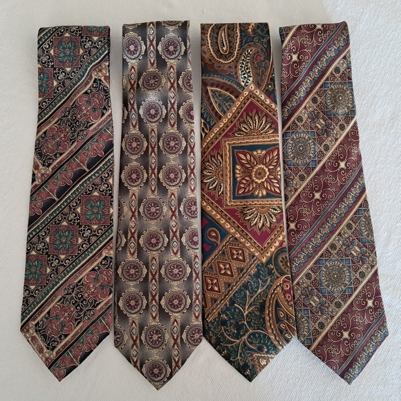 Vintage Bill Blass Elegant Silk Multicolor Men's Ties Set - Picture 2 of 8